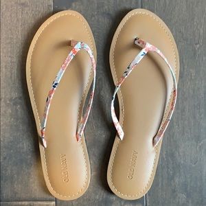 Brand new never worn floral print flip flops